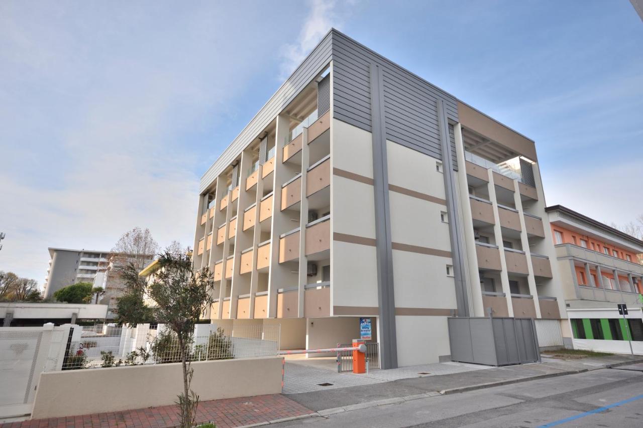 Condominio Nautilus Bibione Buitenkant foto