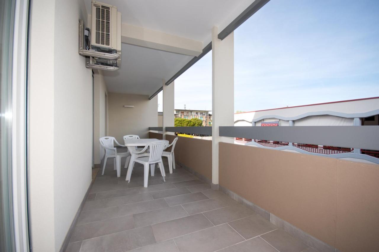Condominio Nautilus Bibione Buitenkant foto